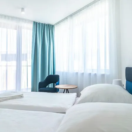702-703 Apartment